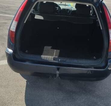 Синий Форд Мондео, объемом двигателя 2 л и пробегом 343 тыс. км за 4500 $, фото 4 на Automoto.ua