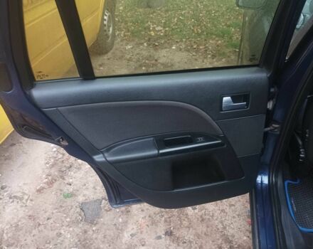 Синий Форд Мондео, объемом двигателя 2 л и пробегом 383 тыс. км за 3500 $, фото 1 на Automoto.ua