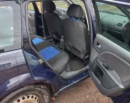 Синій Форд Мондео, об'ємом двигуна 2 л та пробігом 214 тис. км за 3900 $, фото 7 на Automoto.ua