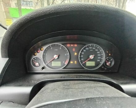 Синий Форд Мондео, объемом двигателя 2 л и пробегом 222 тыс. км за 4600 $, фото 10 на Automoto.ua