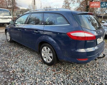 Синий Форд Мондео, объемом двигателя 2.2 л и пробегом 300 тыс. км за 5750 $, фото 4 на Automoto.ua