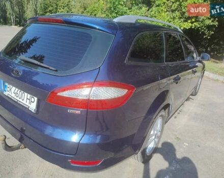 Синий Форд Мондео, объемом двигателя 2 л и пробегом 290 тыс. км за 6800 $, фото 6 на Automoto.ua