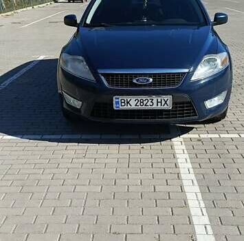 Форд Мондео 2009 в Дубно на Automoto.ua Синий Форд Мондео, объемом двигателя 1.6 л и пробегом 250 тыс. км за 6300 $, фото 2 на Automoto.ua