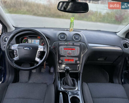 Форд Мондео 2009 у Хмельницькому на Automoto.ua Синій Форд Мондео, об'ємом двигуна 2 л та пробігом 251 тис. км за 5850 $, фото 28 на Automoto.ua