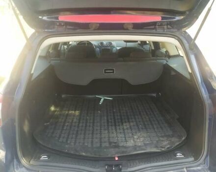 Синий Форд Мондео, объемом двигателя 2 л и пробегом 300 тыс. км за 6000 $, фото 8 на Automoto.ua