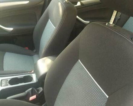 Синий Форд Мондео, объемом двигателя 2 л и пробегом 300 тыс. км за 6000 $, фото 3 на Automoto.ua