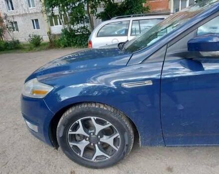 Синий Форд Мондео, объемом двигателя 1.6 л и пробегом 292 тыс. км за 6000 $, фото 2 на Automoto.ua