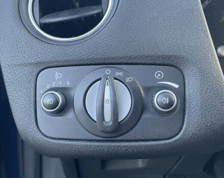 Синий Форд Мондео, объемом двигателя 1.6 л и пробегом 242 тыс. км за 7500 $, фото 17 на Automoto.ua