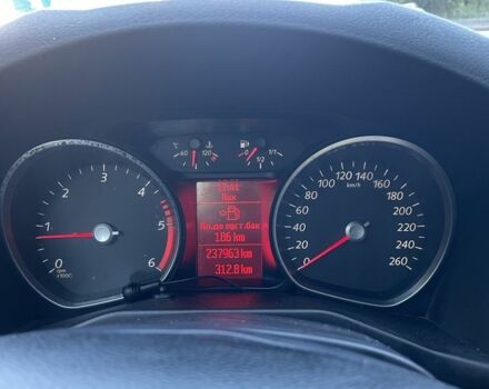 Синій Форд Мондео, об'ємом двигуна 1.6 л та пробігом 238 тис. км за 7400 $, фото 7 на Automoto.ua