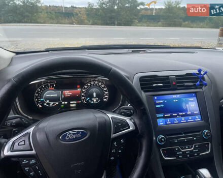Синий Форд Мондео, объемом двигателя 2 л и пробегом 295 тыс. км за 10999 $, фото 14 на Automoto.ua
