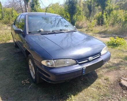 Синий Форд Мондео, объемом двигателя 1.8 л и пробегом 450 тыс. км за 1800 $, фото 1 на Automoto.ua