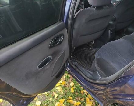 Синий Форд Мондео, объемом двигателя 2 л и пробегом 347 тыс. км за 2300 $, фото 11 на Automoto.ua