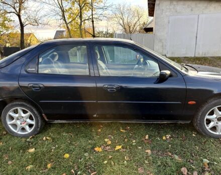 Форд Мондео 1997 в Бродах на Automoto.ua Синий Форд Мондео, объемом двигателя 1.8 л и пробегом 289 тыс. км за 1350 $, фото 5 на Automoto.ua