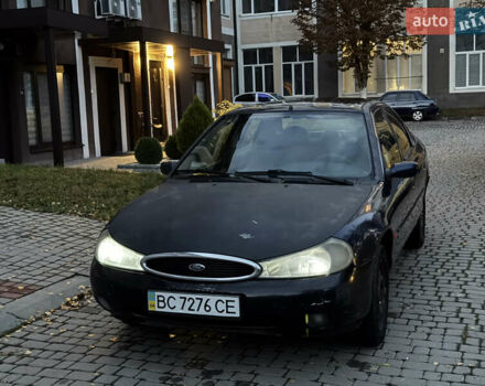 Форд Мондео 1997 в Черновцах на Automoto.ua Синий Форд Мондео, объемом двигателя 1.8 л и пробегом 280 тыс. км за 1800 $, фото 4 на Automoto.ua