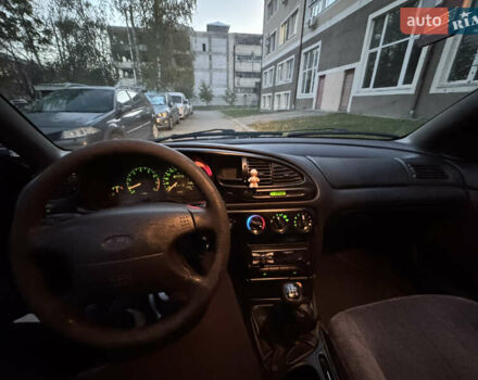 Форд Мондео 1997 в Черновцах на Automoto.ua Синий Форд Мондео, объемом двигателя 1.8 л и пробегом 280 тыс. км за 1800 $, фото 8 на Automoto.ua