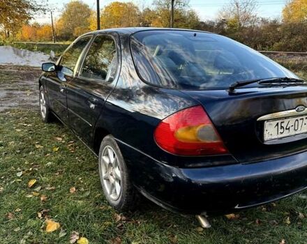 Синий Форд Мондео, объемом двигателя 0 л и пробегом 289 тыс. км за 1350 $, фото 2 на Automoto.ua