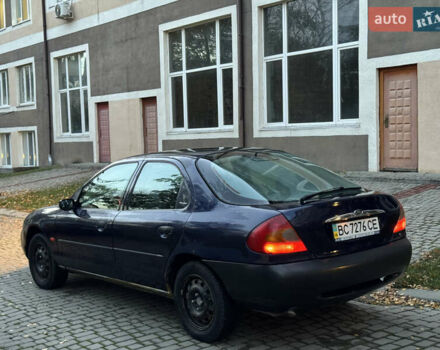 Форд Мондео 1997 в Черновцах на Automoto.ua Синий Форд Мондео, объемом двигателя 1.8 л и пробегом 280 тыс. км за 1800 $, фото 3 на Automoto.ua