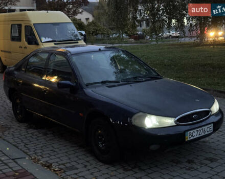 Форд Мондео 1997 в Черновцах на Automoto.ua Синий Форд Мондео, объемом двигателя 1.8 л и пробегом 280 тыс. км за 1800 $, фото 5 на Automoto.ua