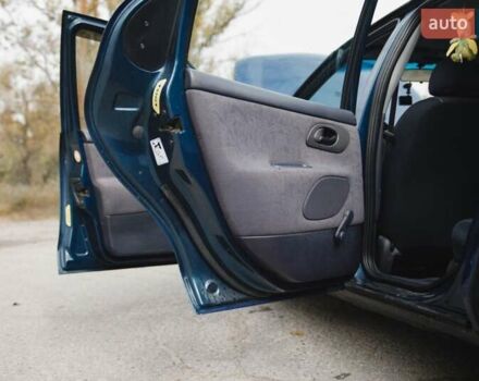 Форд Мондео 1998 в Кременчуге на Automoto.ua Синий Форд Мондео, объемом двигателя 1.8 л и пробегом 234 тыс. км за 3500 $, фото 5 на Automoto.ua