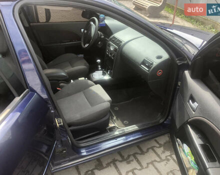 Форд Мондео 2001 у Чернівцях на Automoto.ua Синій Форд Мондео, об'ємом двигуна 1.8 л та пробігом 270 тис. км за 3200 $, фото 4 на Automoto.ua