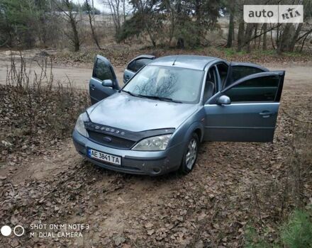 Синій Форд Мондео, об'ємом двигуна 1.8 л та пробігом 260 тис. км за 2500 $, фото 8 на Automoto.ua