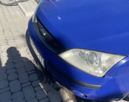 Синий Форд Мондео, объемом двигателя 2 л и пробегом 300 тыс. км за 2500 $, фото 1 на Automoto.ua