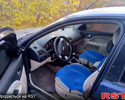 Синий Форд Мондео, объемом двигателя 1.8 л и пробегом 330 тыс. км за 3800 $, фото 1 на Automoto.ua