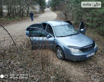 Синій Форд Мондео, об'ємом двигуна 1.8 л та пробігом 260 тис. км за 2500 $, фото 5 на Automoto.ua