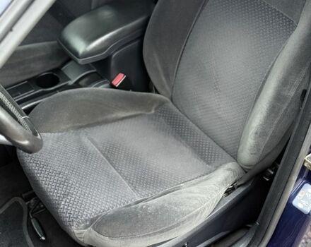 Синий Форд Мондео, объемом двигателя 2 л и пробегом 323 тыс. км за 3900 $, фото 4 на Automoto.ua