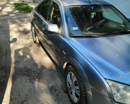 Синий Форд Мондео, объемом двигателя 1.8 л и пробегом 260 тыс. км за 3900 $, фото 4 на Automoto.ua