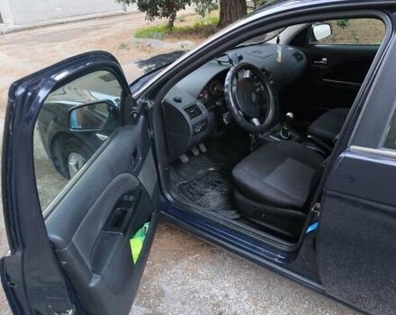 Синий Форд Мондео, объемом двигателя 2 л и пробегом 250 тыс. км за 5200 $, фото 1 на Automoto.ua