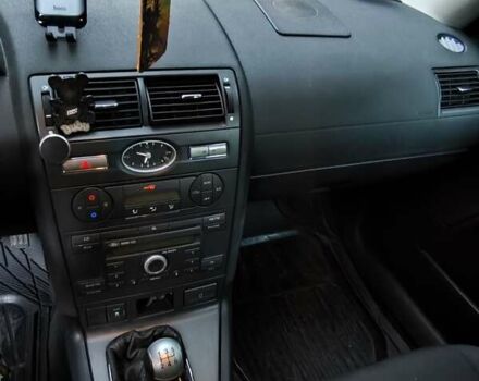 Синий Форд Мондео, объемом двигателя 2 л и пробегом 250 тыс. км за 5200 $, фото 11 на Automoto.ua