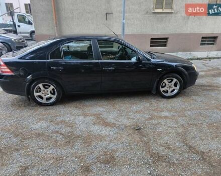 Синий Форд Мондео, объемом двигателя 2 л и пробегом 250 тыс. км за 5200 $, фото 7 на Automoto.ua