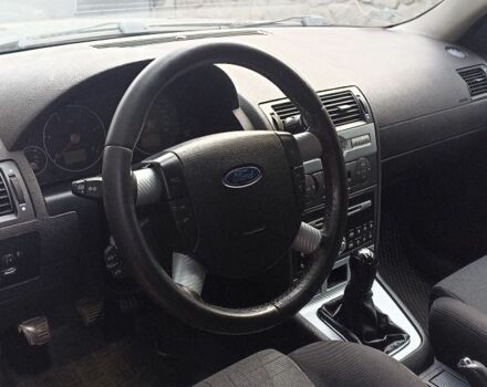 Форд Мондео 2007 в Кривом Роге на Automoto.ua Синий Форд Мондео, объемом двигателя 2 л и пробегом 300 тыс. км за 4800 $, фото 6 на Automoto.ua