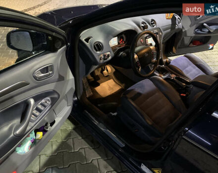 Форд Мондео 2007 в Дрогобыче на Automoto.ua Синий Форд Мондео, объемом двигателя 2.52 л и пробегом 240 тыс. км за 4900 $, фото 27 на Automoto.ua