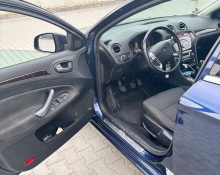 Синий Форд Мондео, объемом двигателя 2 л и пробегом 143 тыс. км за 7500 $, фото 13 на Automoto.ua