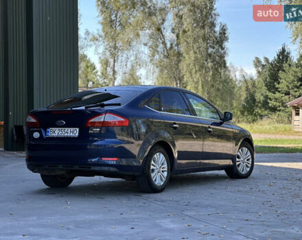 Синий Форд Мондео, объемом двигателя 2 л и пробегом 299 тыс. км за 4999 $, фото 3 на Automoto.ua
