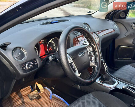 Синий Форд Мондео, объемом двигателя 2 л и пробегом 302 тыс. км за 5950 $, фото 8 на Automoto.ua