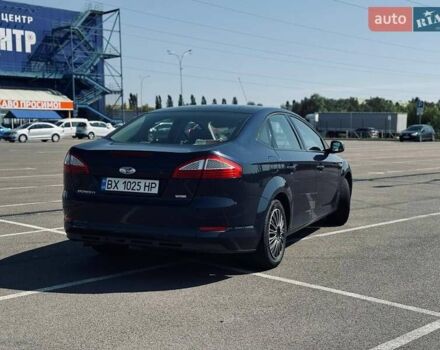 Синій Форд Мондео, об'ємом двигуна 1.75 л та пробігом 217 тис. км за 5500 $, фото 9 на Automoto.ua