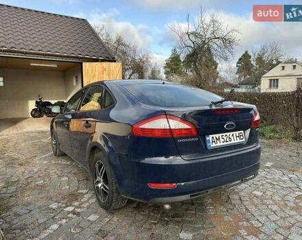 Синий Форд Мондео, объемом двигателя 1.8 л и пробегом 256 тыс. км за 7000 $, фото 4 на Automoto.ua