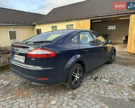 Синий Форд Мондео, объемом двигателя 1.8 л и пробегом 256 тыс. км за 7000 $, фото 2 на Automoto.ua