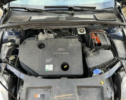 Синий Форд Мондео, объемом двигателя 1.8 л и пробегом 256 тыс. км за 7000 $, фото 9 на Automoto.ua