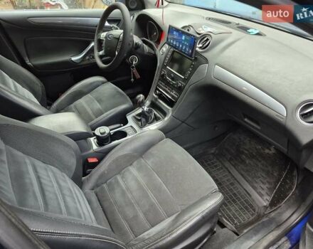 Синій Форд Мондео, об'ємом двигуна 1.6 л та пробігом 219 тис. км за 9500 $, фото 12 на Automoto.ua