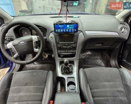 Синій Форд Мондео, об'ємом двигуна 1.6 л та пробігом 219 тис. км за 9500 $, фото 7 на Automoto.ua