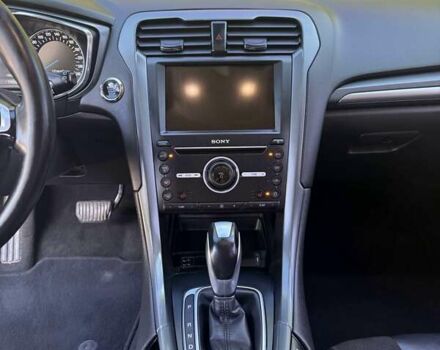 Синій Форд Мондео, об'ємом двигуна 2 л та пробігом 190 тис. км за 17000 $, фото 21 на Automoto.ua