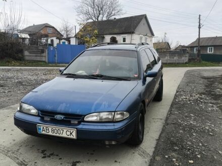 Синий Форд Мондео, объемом двигателя 1.8 л и пробегом 77 тыс. км за 1200 $, фото 1 на Automoto.ua