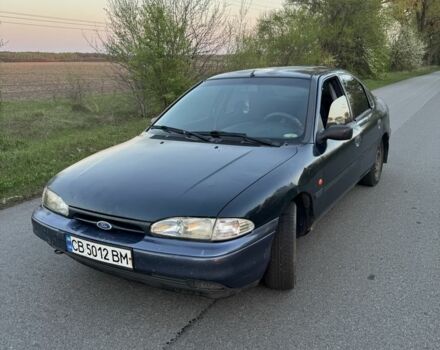 Синий Форд Мондео, объемом двигателя 1.8 л и пробегом 397 тыс. км за 1300 $, фото 1 на Automoto.ua