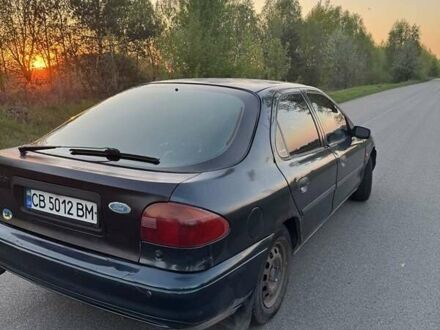 Синий Форд Мондео, объемом двигателя 1.8 л и пробегом 397 тыс. км за 1300 $, фото 1 на Automoto.ua