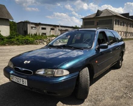 Синий Форд Мондео, объемом двигателя 2 л и пробегом 100 тыс. км за 999 $, фото 1 на Automoto.ua