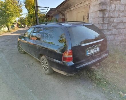 Синий Форд Мондео, объемом двигателя 1.8 л и пробегом 272 тыс. км за 1600 $, фото 1 на Automoto.ua